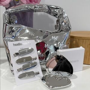 HUDA BEAUTY makeup bag set